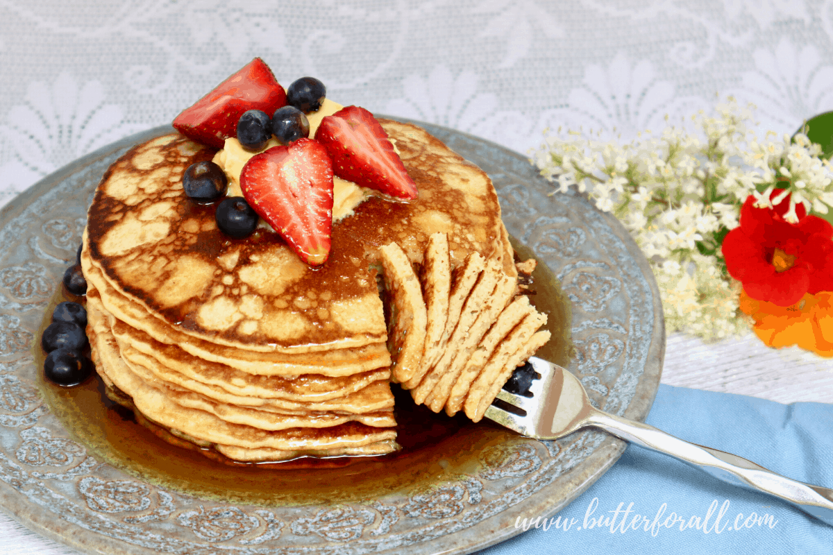 Super Easy Sourdough Discard Pancakes With Video Instructions